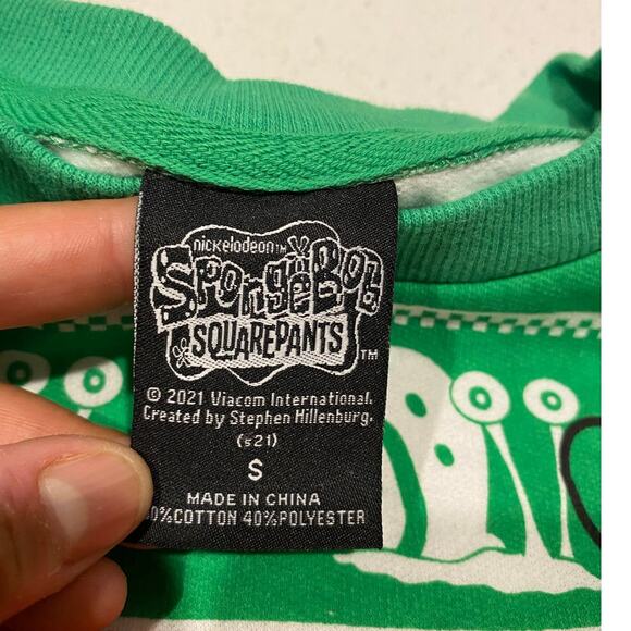 SPONGEBOB SQUAREPANTS TIS THE SEASON HOLIDAY UGLY SMALL SWEATER - Picture 3 of 5